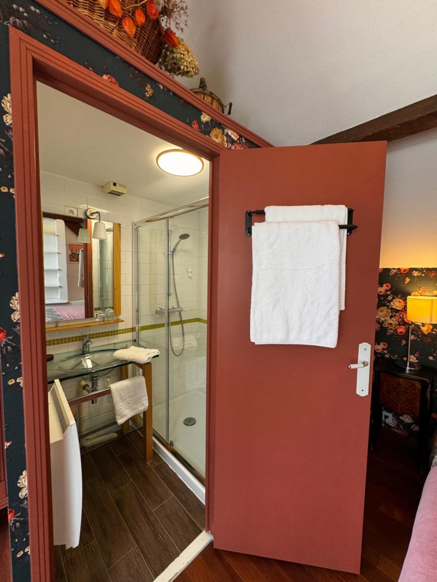 Hotel La Niche Richebourg  Zewnętrze zdjęcie