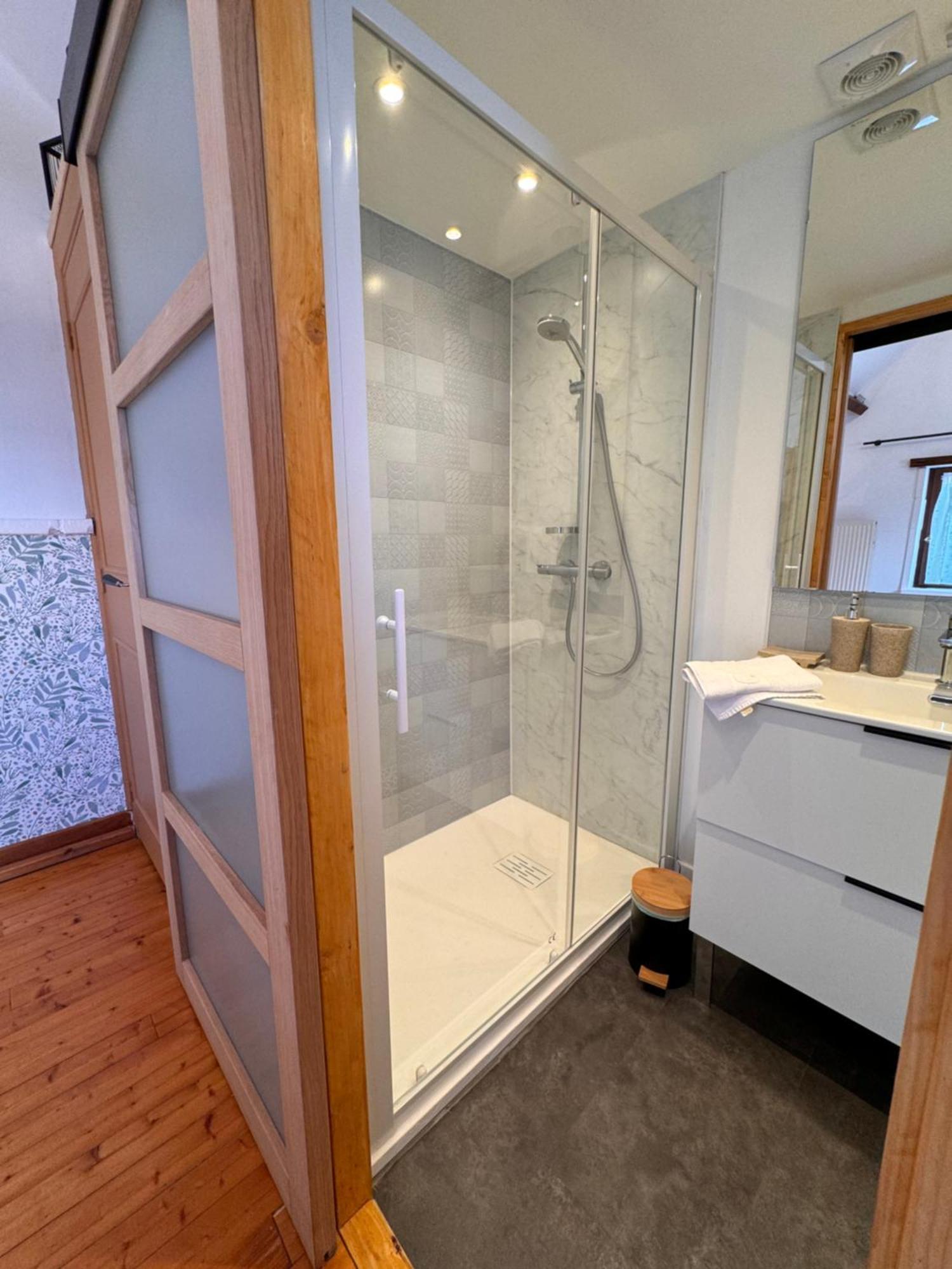 Hotel La Niche Richebourg  Zewnętrze zdjęcie
